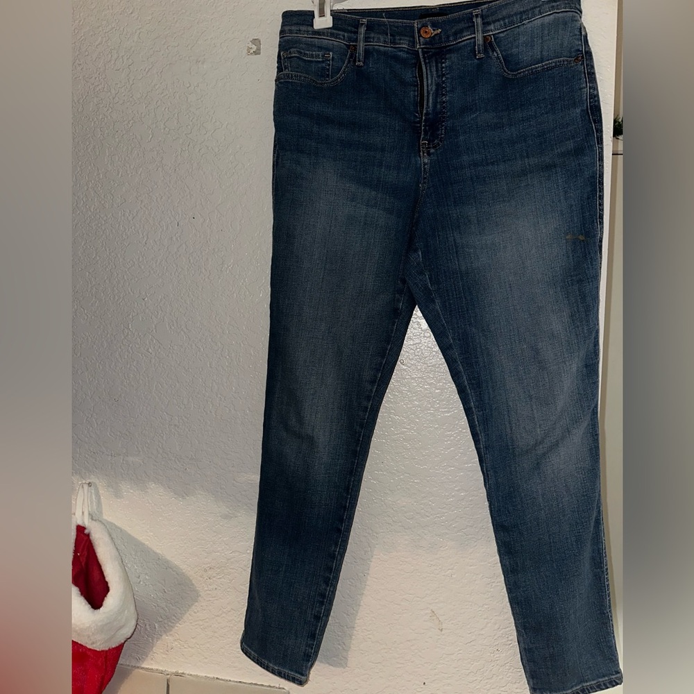 Express jeans, skinny mid rise size 12 regular light blue